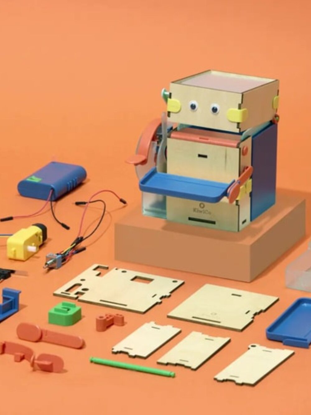 NEW KiwiCo Nom Bot Tinker STEAM Crate age 9+